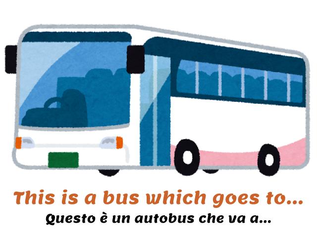 bus bianco, rosa e blu rivolto verso sinistra