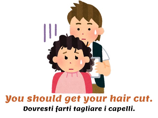 parrucchiere che sta per tagliare i capelli a una signora - differenza tra should e must